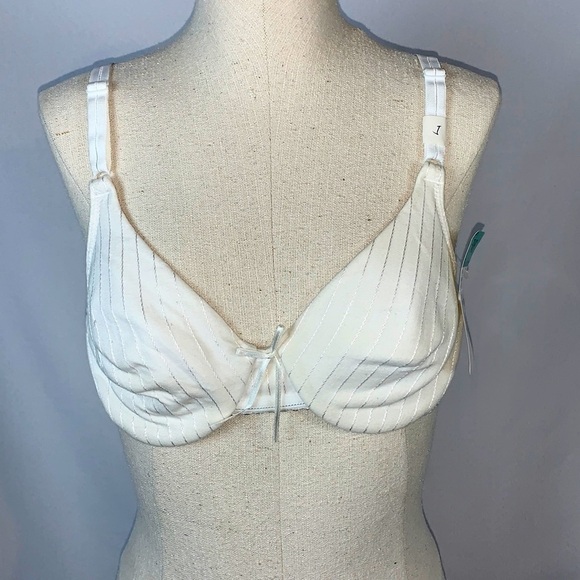 Bestform bra NWT woman’s size 34B white embroidery - Picture 2 of 9